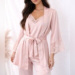 Flora Nikrooz Pink Satin Lace Robe & Cami Set 2PC Sleepwear Bridal S/M NWT